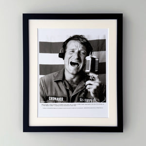 Good Morning Vietnam (1988) Publicity Press Film Movie Still Photo - Framed